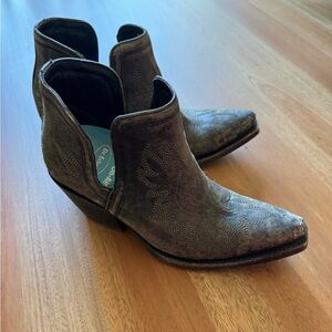 Ariat Booties